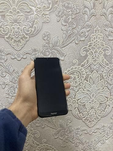 TV və video: Honor 8A Prime, rəng - Qara, Barmaq izi — 2