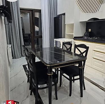 is masası: Qonaq otağı üçün, Yeni, Açılan, Oval masa, 8 stul — 8