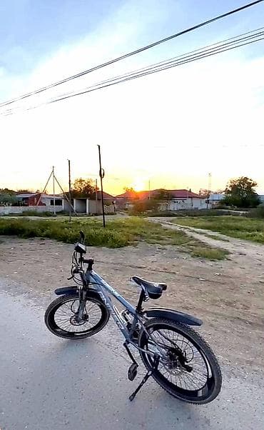 Anmer Adlı 24 Ölçüdə Velo Az İstifadə Edilib Yenidən Seçilmir Riyal