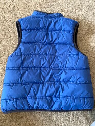 Məktəbli forması: Brend : ORİGİNAL MARİNES. 4-5 yaş. İki üzünə də geyinmək olur. Az — 1