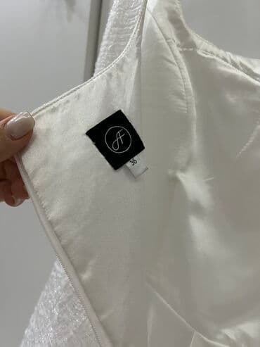 böyük bədən paltar: Bir defe istifade olunub. Nişanımda geyinmişem.Affcodan alınıb — 3