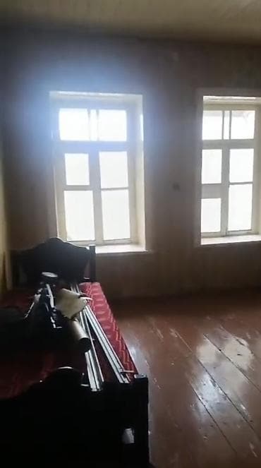 qurd dərəsi torpaq: Satılır: həyət evi Təsvir: - Bir mərtəbəli, beton/daş konstruksiyalı — 4