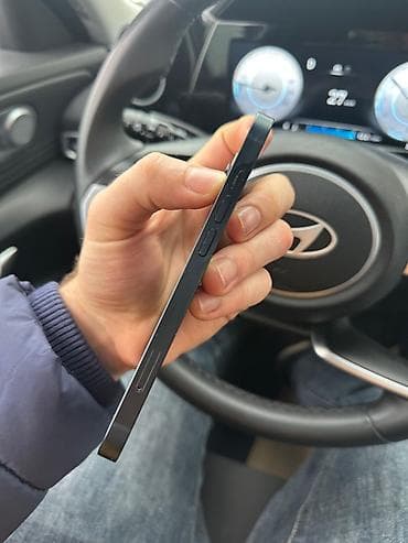 nar sixan satilir: IPhone 13, 128 GB, Black Titanium — 4