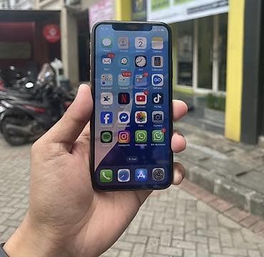 samsung note qiymetleri: IPhone Xs, 128 GB, Qızılı, Face ID — 4