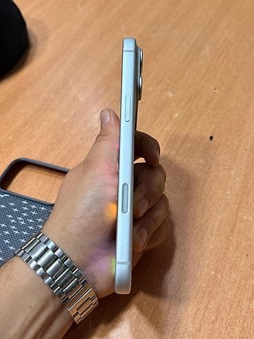 adapter apple: IPhone 17 Pro Max, 256 GB, Gümüşü, Zəmanət, Qırıq, Barmaq izi — 4