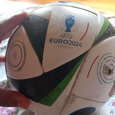 toplar: UEFA EURO 2024 dizaynlı tam orginal futbol topu - Rənglər: ağ, qara — 1
