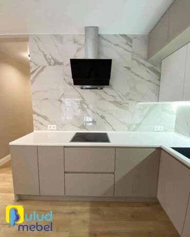 2ci əl kuxna mebelləri: Sifarişlə mətbəx dəsti, Özü çəkən petlələr, Şüşə, Kredit var, Pulsuz çatdırılma, Rayonlara çatdırılma, Ünvandan götürmə — 5