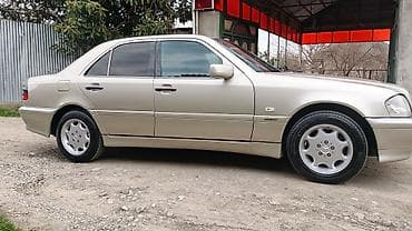 maşın satı: C200 mator 2 kompiressorMaşın əla vəziyyətdedir 5 ildi ozumuzdədir — 5