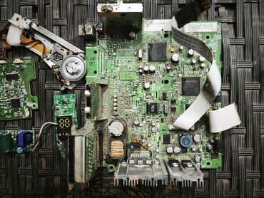 jbl qapi kalonkalari: Maqnitol, Yeni, Almaniya, Ünvandan götürmə — 5