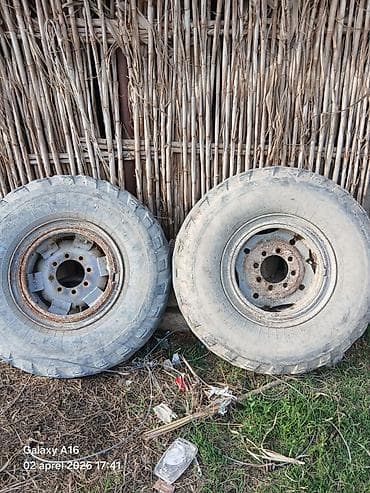 hyundai county satilir: Ağır texnika üçün 2 ədəd təkər-disk komplekti. Xüsusiyyətlər: - Təkər — 2