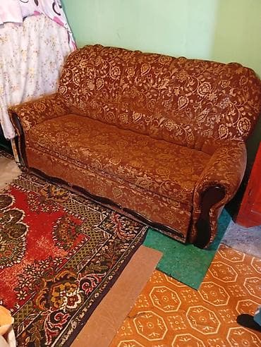 ikinci el divan: Qonaq otağı dəsti – divan və 2 kreslo - Klassik üslubda, qəhvəyi — 1