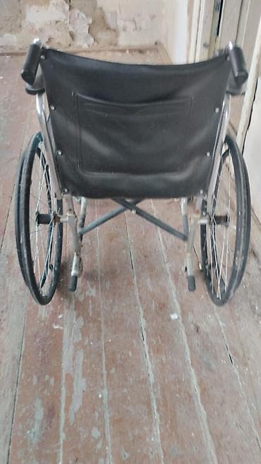 əlil arabasi: Köməkçi tualet funksiyalı əlil arabası - Metal xromlaşdırılmış karkas — 3