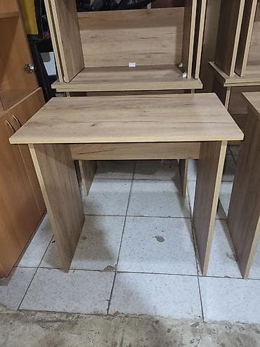 bloody a70: Düz masa, Polkasız, Siyirməsiz, Teksturalı laminat — 2