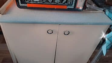 Mətbəx dolabı - İki qapılı alt dolab, kompakt ölçülü - Üst tabla