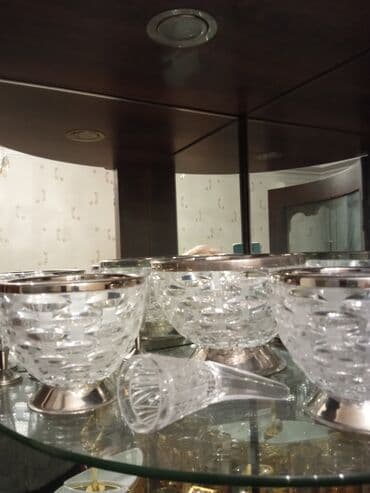 Bitkilər: Mis obadoklu Çexiya xrustal vazalar dest — 1