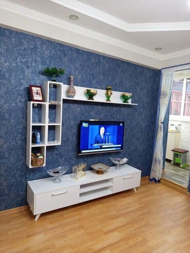 Lüğətlər: Yasamalda Şərur MTK kupçalı binasında Bravonun qarşısında 20mərtbli — 3