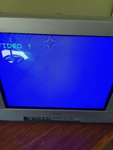 işlənmiş telvizor: Işləyir .soniy firmasıdır, pultu itib universal pult alıb işlətmək — 1