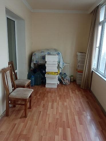 menziller: Bakı, 4 otaqlı, Köhnə tikili, m. Elmlər Akademiyası, 100 kv. m — 2