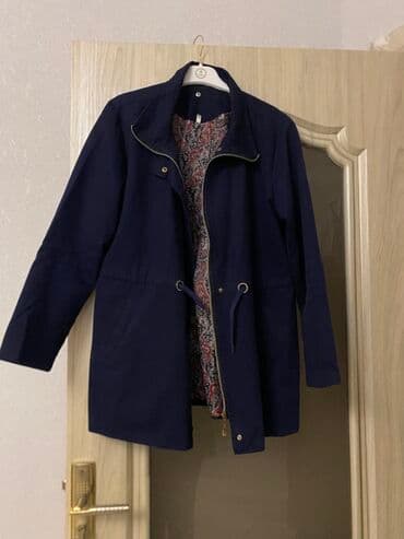 reqs geyimi: Dəniz mavisi qadın parkası - Klassik düz kəsim, dizə yaxın uzunluq - — 1