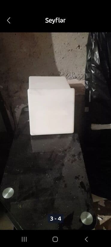 lampaların satışı: Spot işıqlar satılır 5ədəd var 1ədədin qiyməti 20manat razində — 7