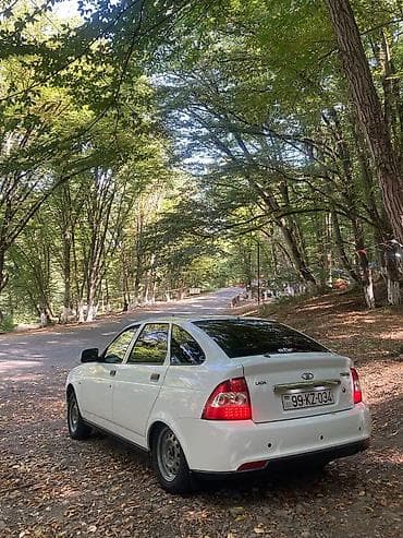 14 luk teker: VAZ (LADA) Priora: 1.6 l | 2015 il 192000 km Sedan — 2