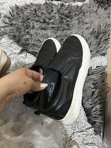 Pull and Bear 36 razmer. 12 m — 3