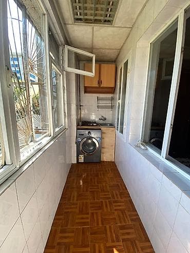 sumqayitda ucuz evler: Binəqədide azadliq metrosuna yaxin 9/2 mertebesinde 2 otaqli ev 500 — 10