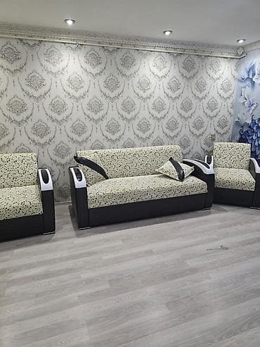 sumqayit baxca seher: Mahrasa Bağı 2 ci mərtəbədə təmirli istilik sistemi kombi. Mənzil — 2