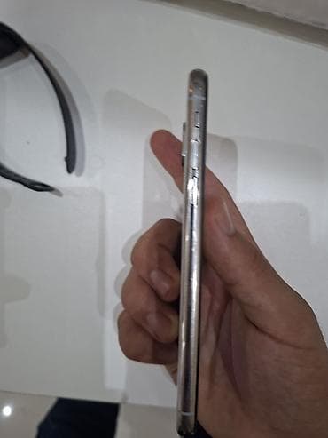 IPhone Xs, 64 GB, Gümüşü, Face ID