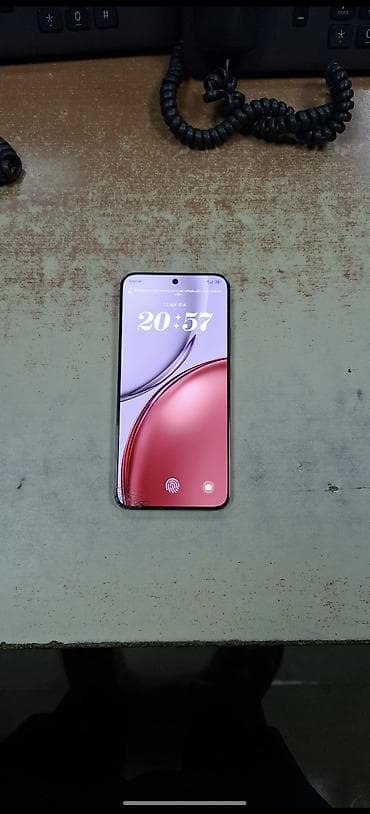 mobil kondisioner: Honor 256 GB, rəng - Qırmızı, Qırıq — 2