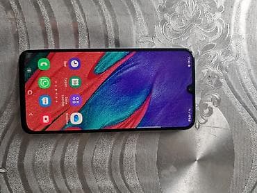 iphone 6s korpus: Samsung Galaxy A40, 64 GB, rəng - Ağ, Barmaq izi — 2