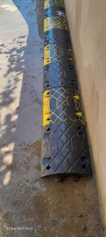 w202 bufer: Məhsul: Yol sürətkəsici modullar Təsvir: - Qara-sarı rəngli, bölməli — 1