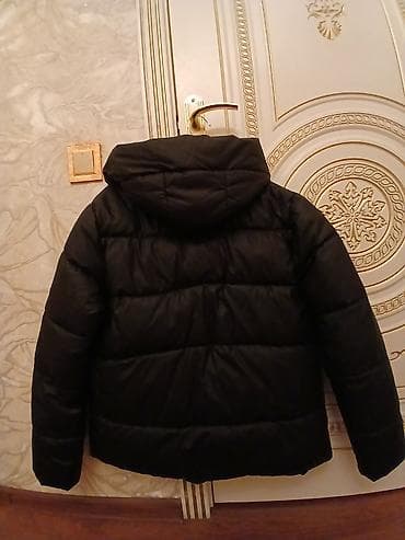 alt geyim: Ela veziyyetde hec bir problemi yoxdur cox az 2 ya 3 defe geyinilib — 4