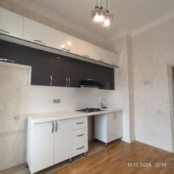 4 cü mikrorayon, sumqayıt: Əşyasız uzun müddət üçün kirayə verilir (ailəli şəxslərə üstünlük — 3