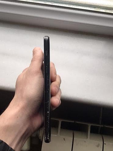 samsung a8 2018 ekran: Samsung Galaxy A8 2018, 32 GB, rəng - Qara, Barmaq izi — 6