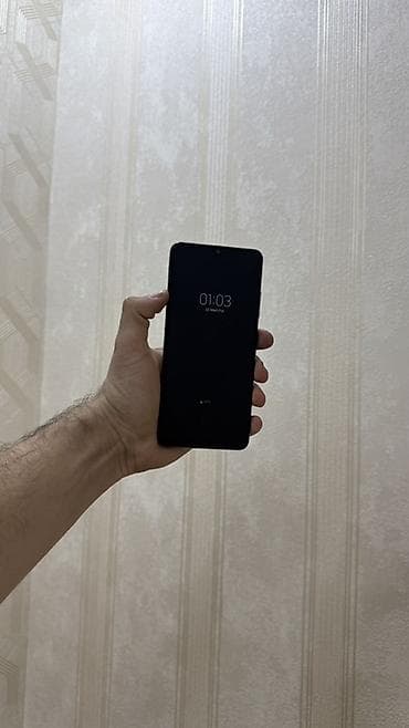 telefon akse: Samsung Galaxy A32, 128 GB, rəng - Qara, Barmaq izi, İki sim kartlı, Face ID — 3