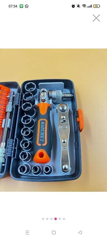 38 hissəli ratchetli tornavida və ucluq dəsti Tərkib: - Kompakt — 3