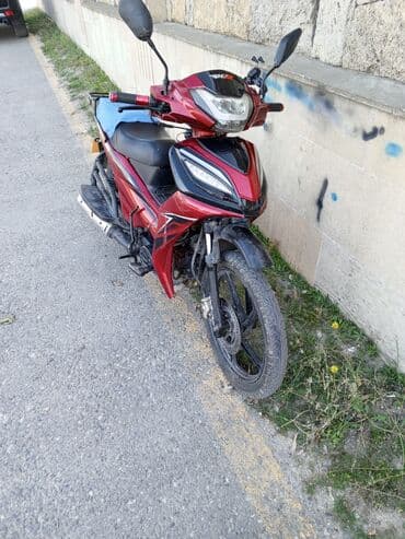 reduktor sürətlər qutusu: Moped/motosiklet – qırmızı rəng,650 skuter tipli “underbone” gövdə — 4