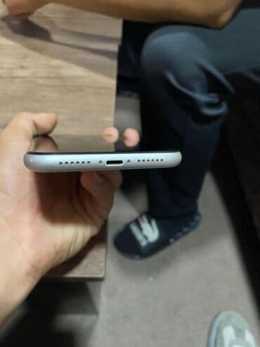 rengli printer satilir: IPhone 11, Серебристый — 3