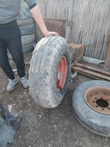 011 masinlar: Traktorlar — 3