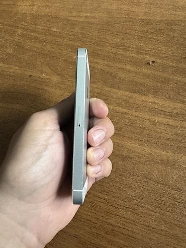 yeni iphone 5s: IPhone 5s, Gümüşü, Barmaq izi — 2