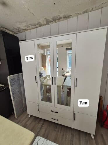 Yeni, Düz dolab, Dolab-asılqan