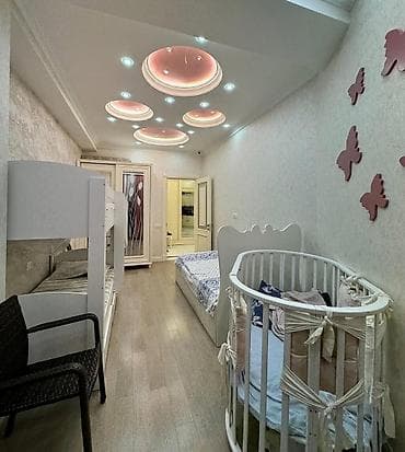 Гаражи: 9-ый микрорайон, 3 комнаты, Новостройка, м. Насими, 125 м² — 4