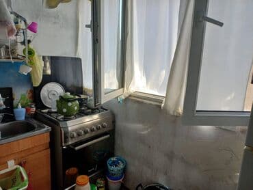 7 8 mkr kiraye evler: Bakı, 2 otaqlı, Köhnə tikili, m. Qara Qarayev, 41 kv. m — 7