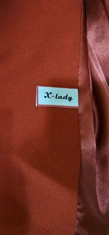 пальто зимнее: Yüksək keyfiyyətli isti saxlayan palto. X-lady alınıb. Razmer M — 4