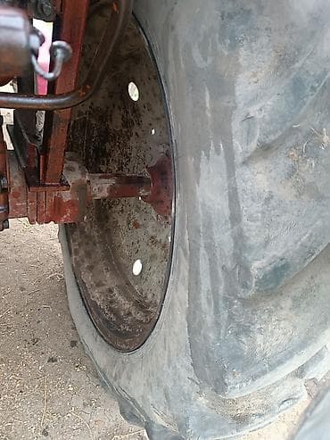 traktörler: Kənd və təsərrüfat texnikası üçün arxa traktör təkəri və disk dəsti — 6