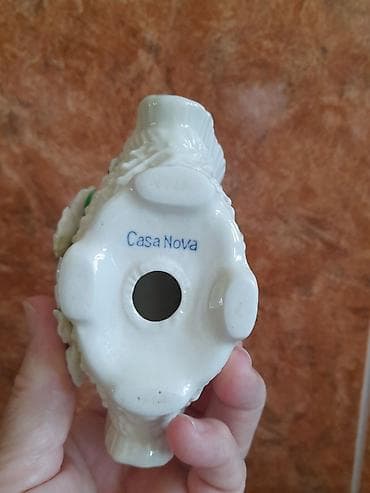 ağ süd: Fiqur, Keramika, rəng - Ağ — 2