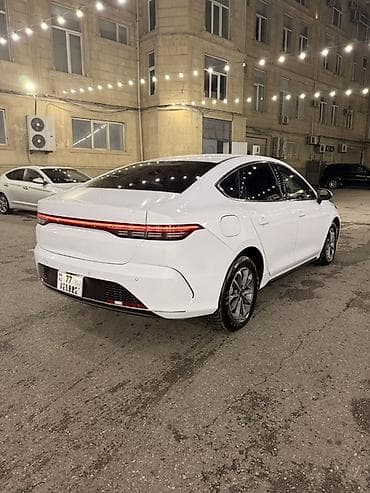 Nəqliyyat: BYD : 1.6 l | 2024 il 70000 km Sedan — 5