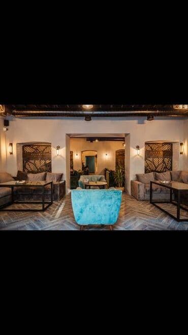 semaye sadliq sarayi: Nizami kinoteatrin arxasi teze temirden çixib 2 ayliq depozit almaq — 4