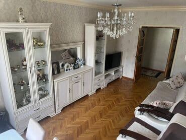 ağ şeher kiraye evler: Bakı, Yasamal, 3 otaqlı, Köhnə tikili, m. İnşaatçılar, 65 kv. m — 1